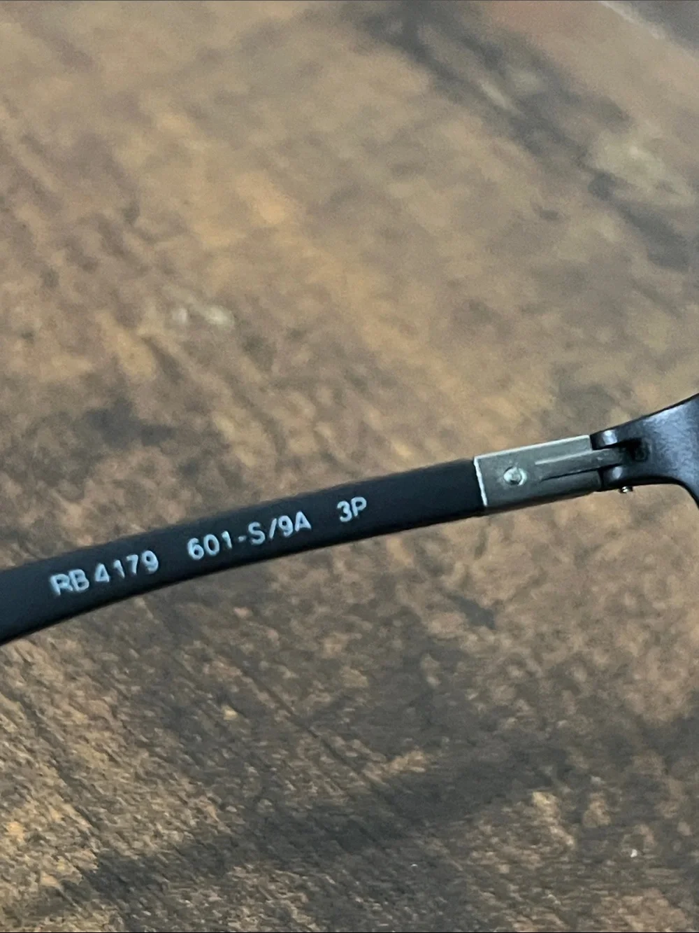 Ray-Ban Black Polarized p3 lens Sunglasses with Black Case